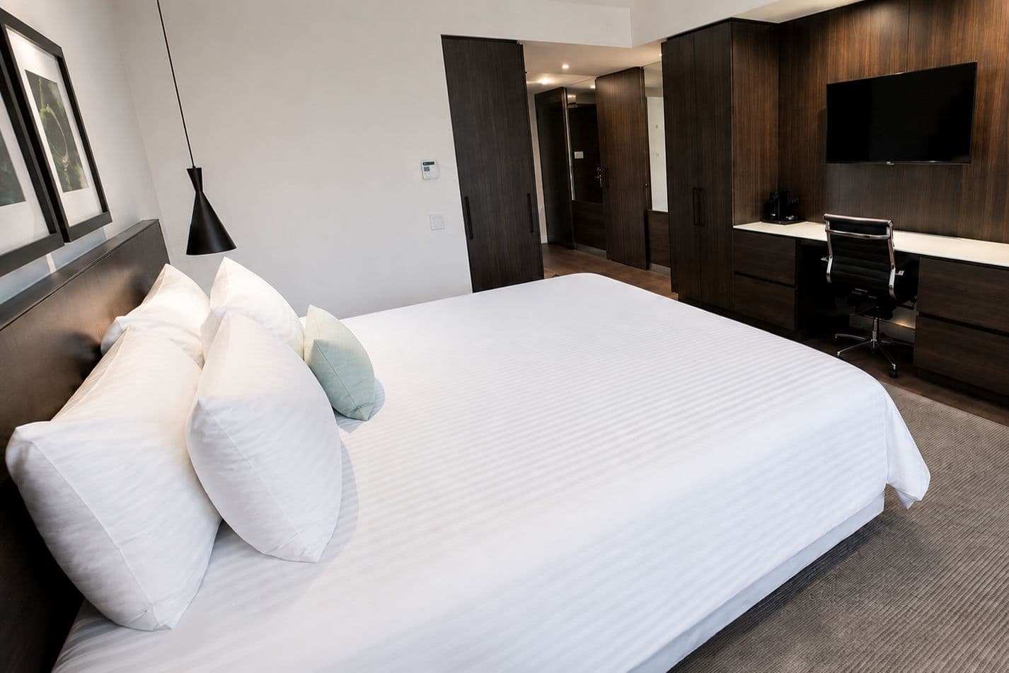 Accessible King Rooms