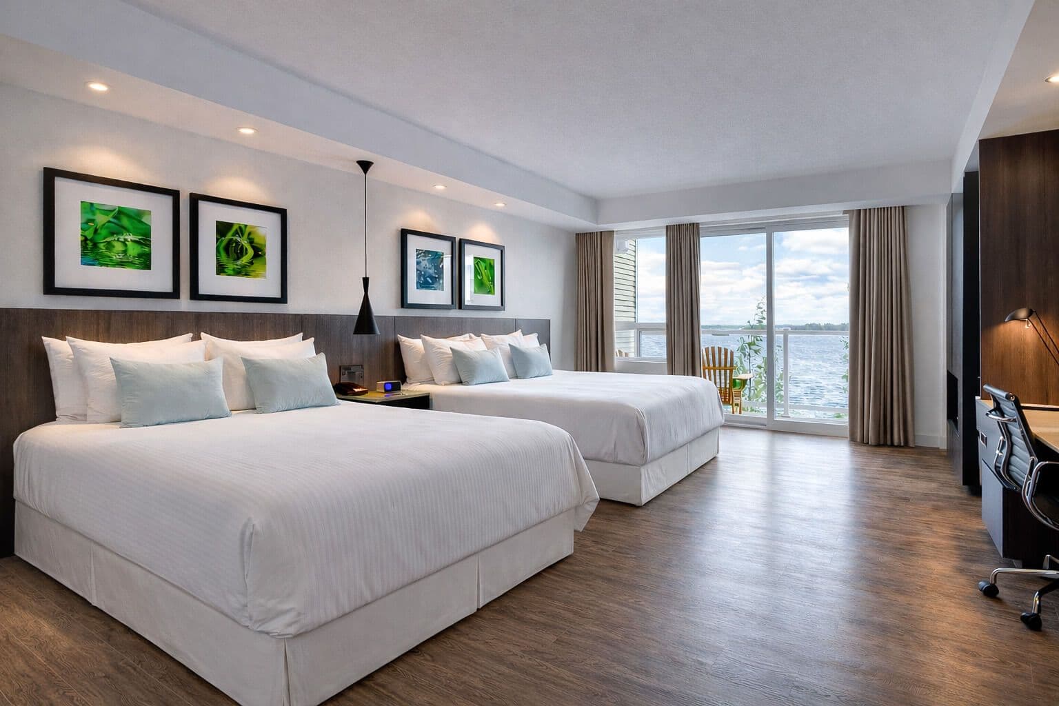 Lakeview Rooms